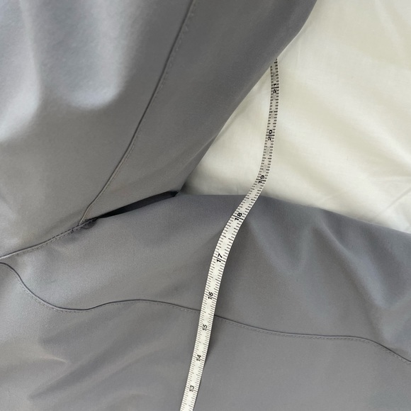 Aritzia Tna Winter Haven Parka Small Gray - Picture 5 of 15